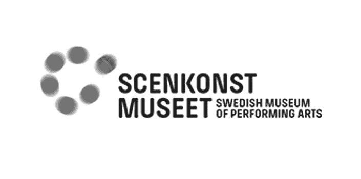 Scenkonstmuseet logo i grått